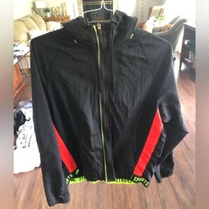 Nike sports Dri-fit windrunner -M-